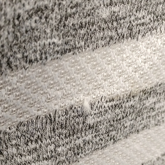 ⚜️ Cherry Krave Striped Sweater - Picture 4 of 6